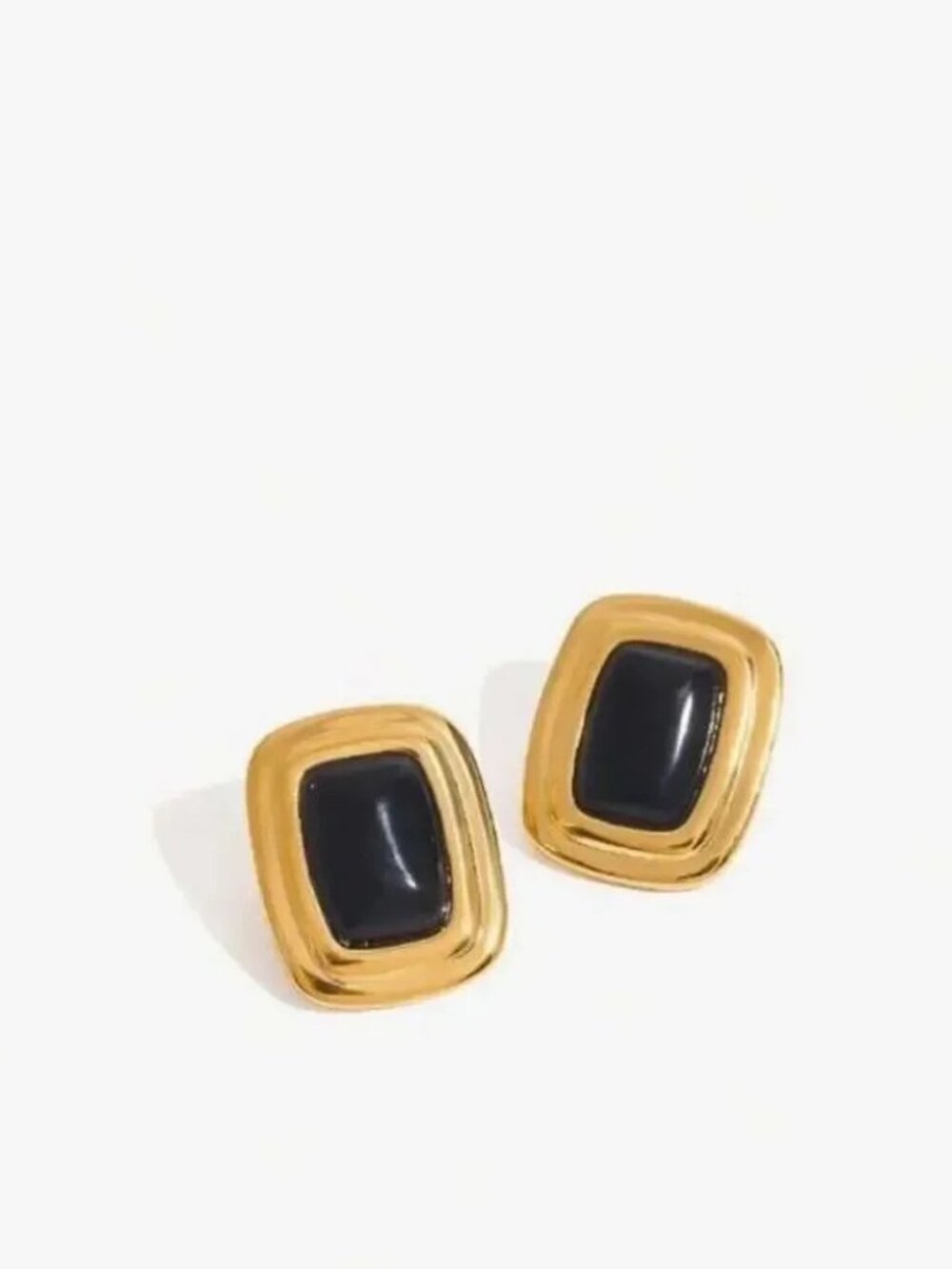 Black stone Earrings Q208